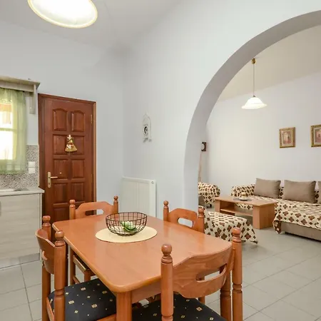 Naxos House Apartamento Naxos City