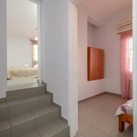 Apartmán Naxos House *