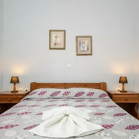 Naxos House Naxos City