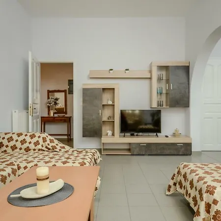 Naxos House Naxos City